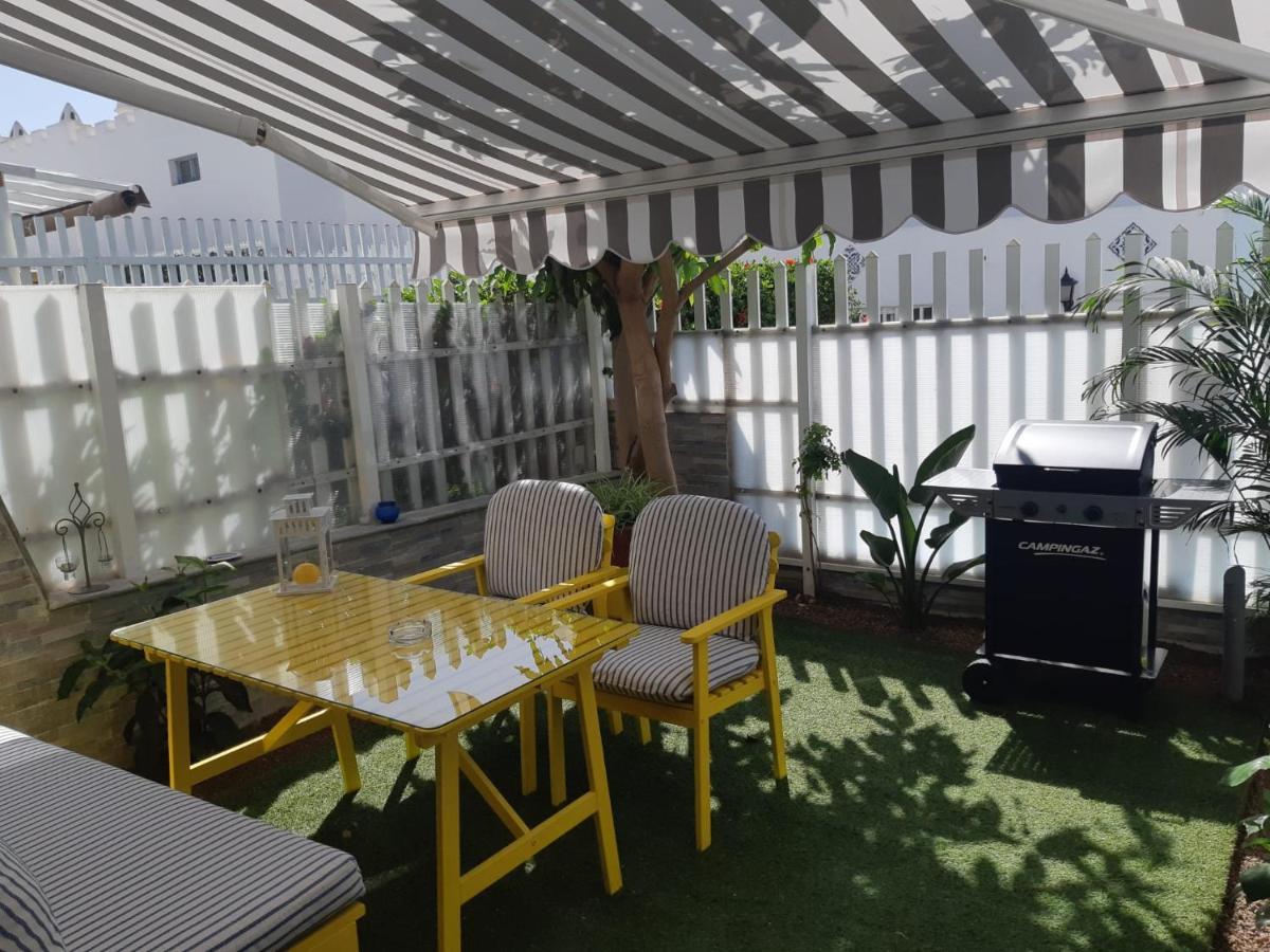 Pool View Yard Bungalow Плайя-дель-Инглес Экстерьер фото